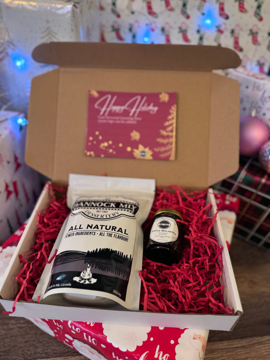 Jenna’s Bannock Mix & Maple Molasses Gift Box